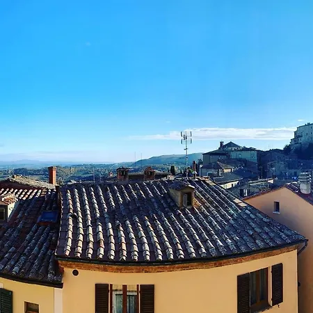 La Casa Degli Archi * Montepulciano